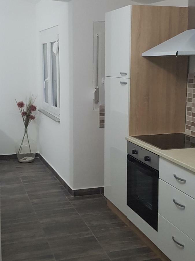 Hotel Vila Velvet Starigrad Paklenica Esterno foto